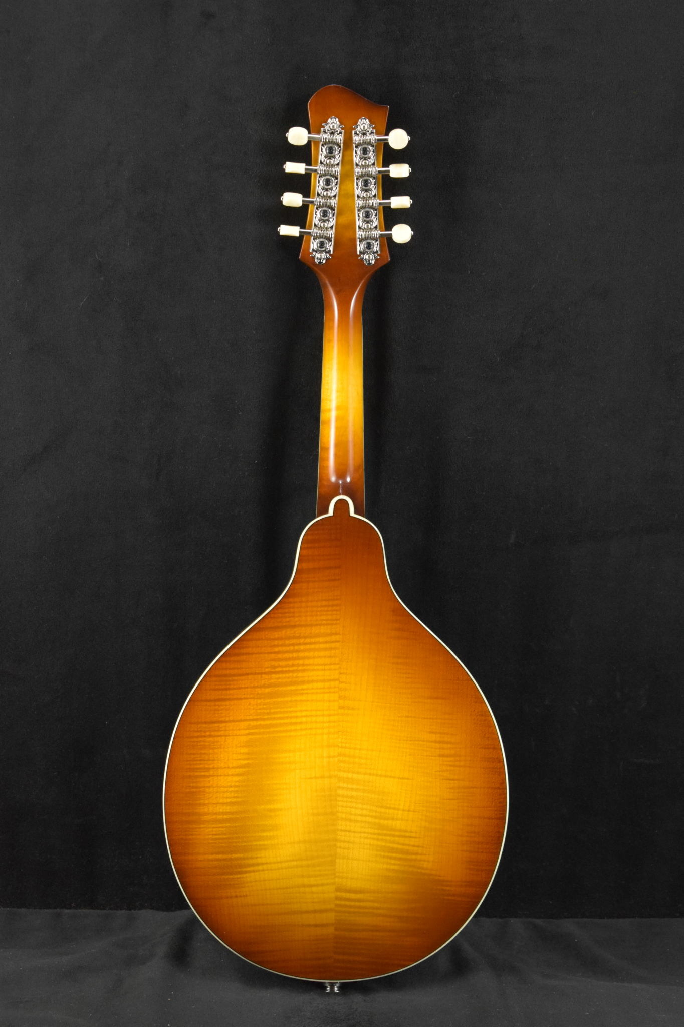 Eastman Eastman MD604-GB A-Style Oval-Hole Electric Mandolin Gold Burst