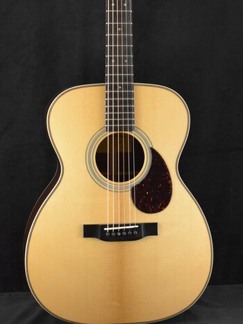 Eastman Eastman E20OM-MR-TC Thermo-Cured Adirondack Spruce/Madagascar Rosewood Orchestra Model Natural Gloss