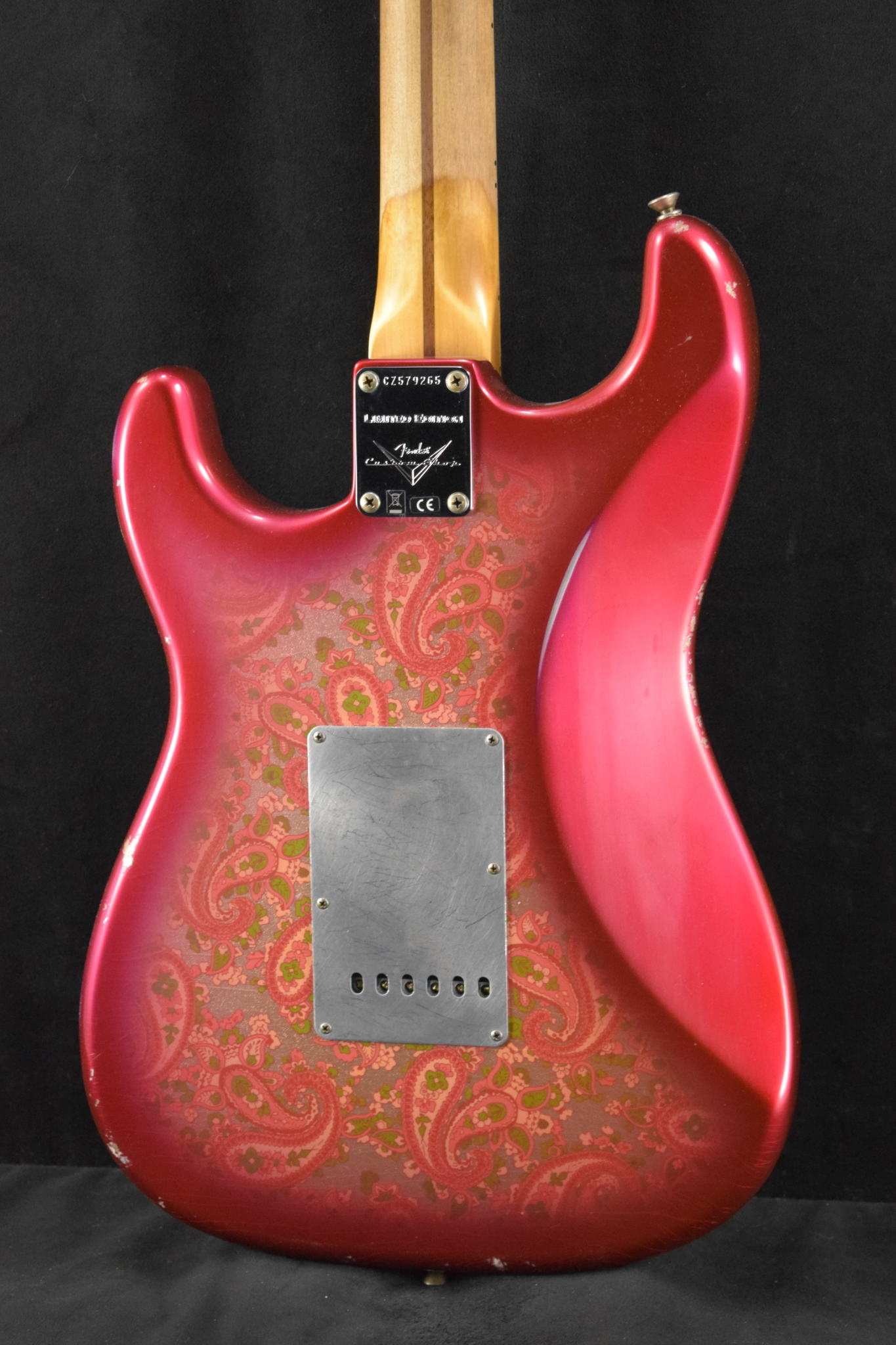 Fender Fender Custom Shop Limited Edition El Diablo Stratocaster Aged Pink Paisley Relic