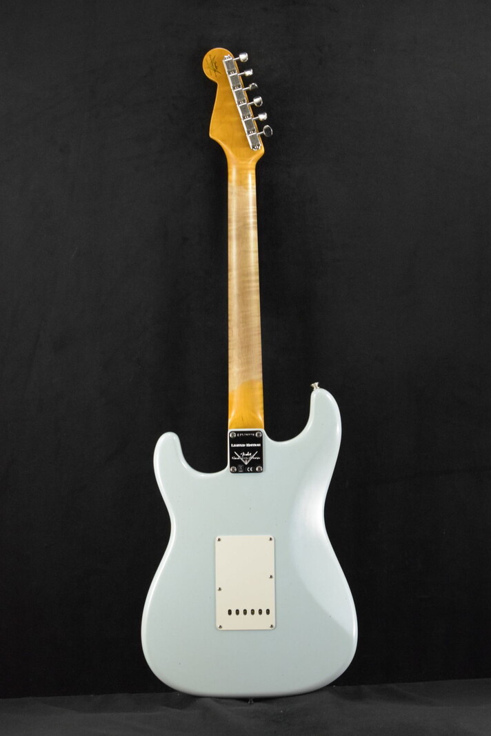 Fender Fender '63 Strat Journeyman Relic Lacquer Finish with Closet Classic Hardware - Aged Sonic Blue