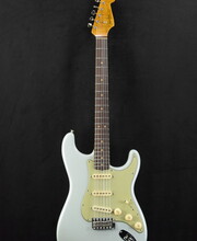 Fender '63 Strat Journeyman Relic Lacquer Finish with Closet