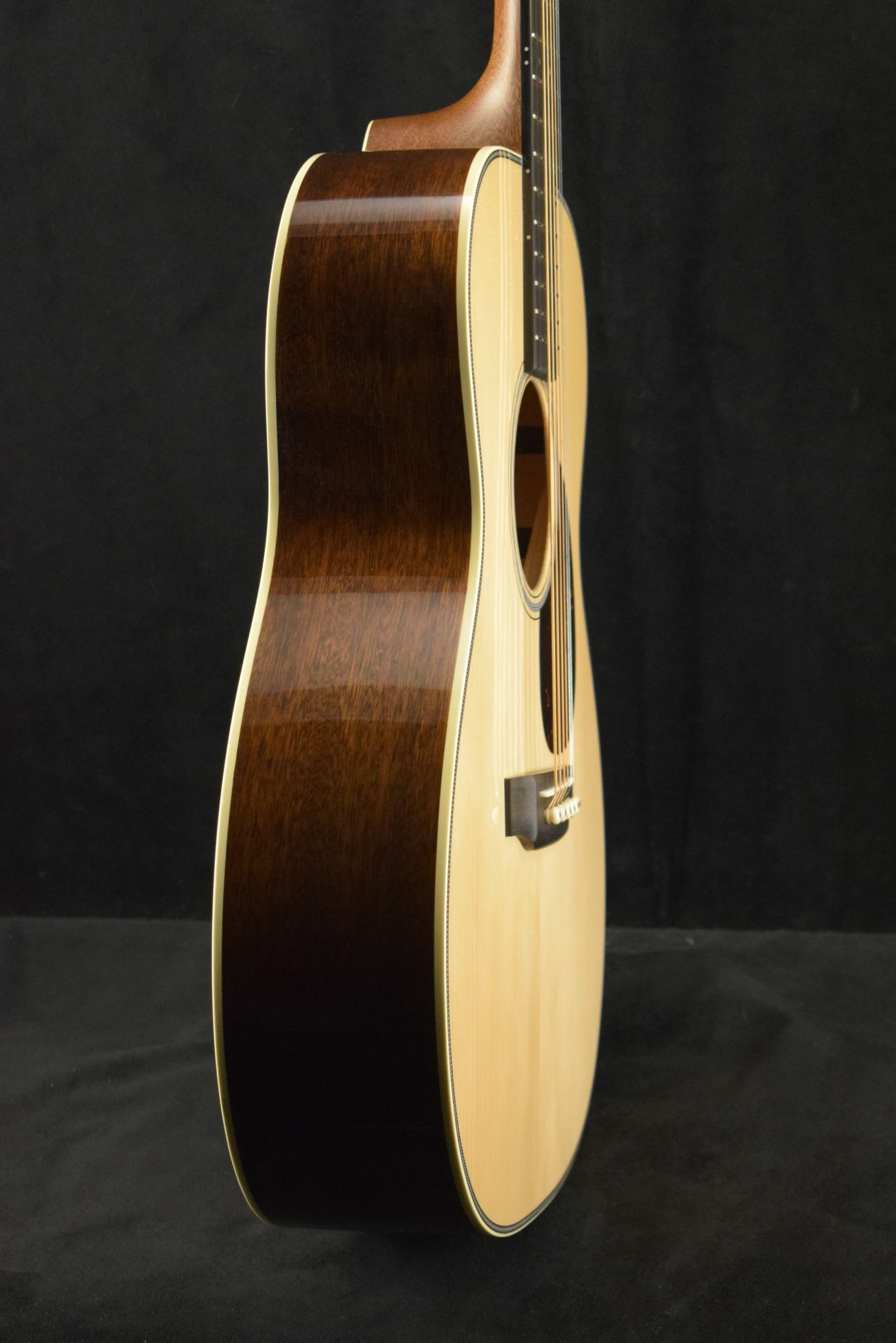 Martin Martin Custom Shop 000/OM Auditorium Mahogany Adirondack Spruce VTS  Natural