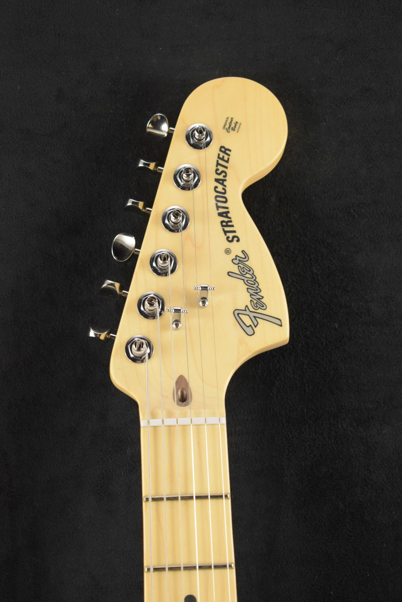 Fender Fender American Performer Pine Stratocaster 2-Color Sunburst Maple Fingerboard