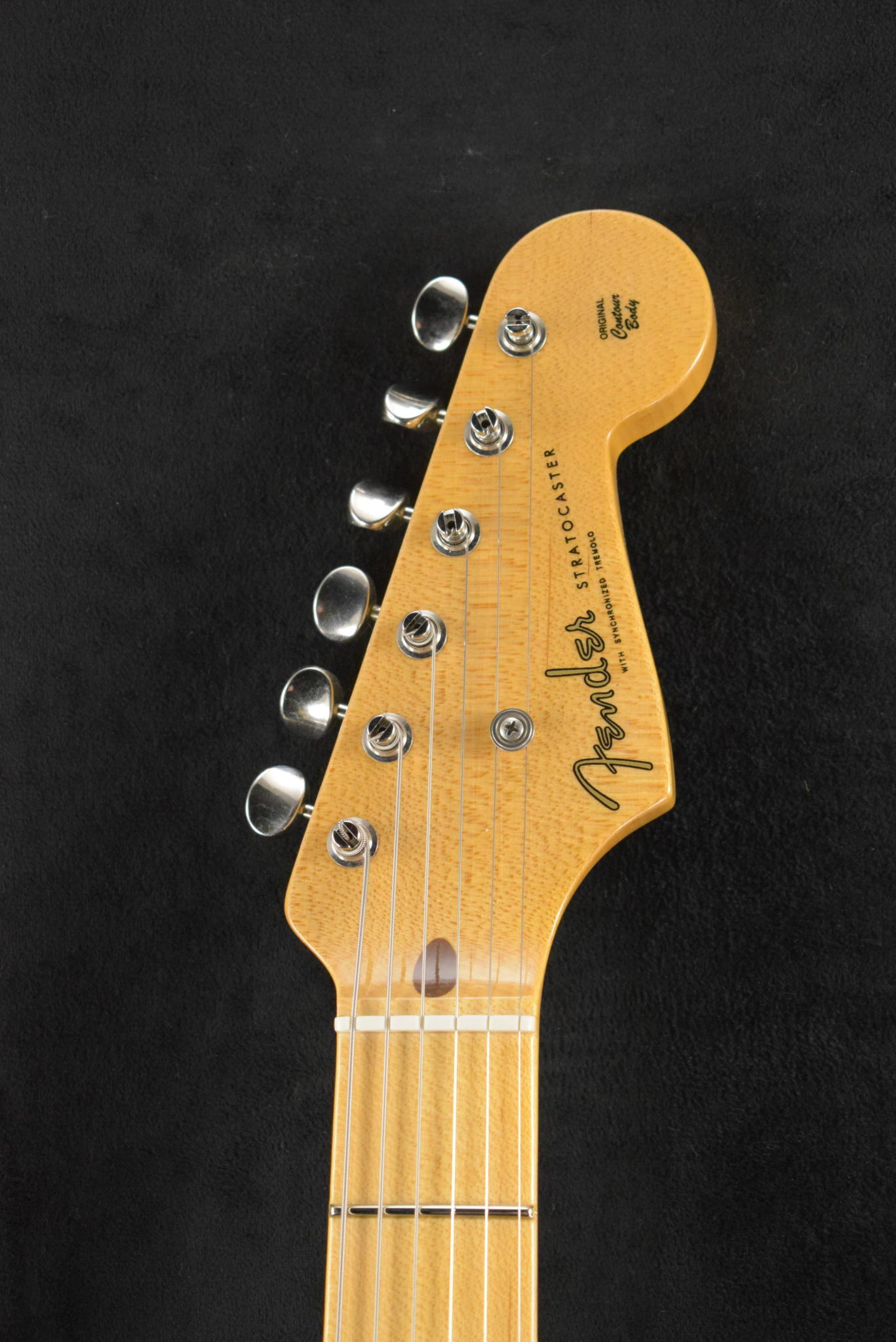 Fender Fender Limited Edition 70th Anniversary 1954 Stratocaster Time Capsule Package Wide-Fade 2-Color Sunburst