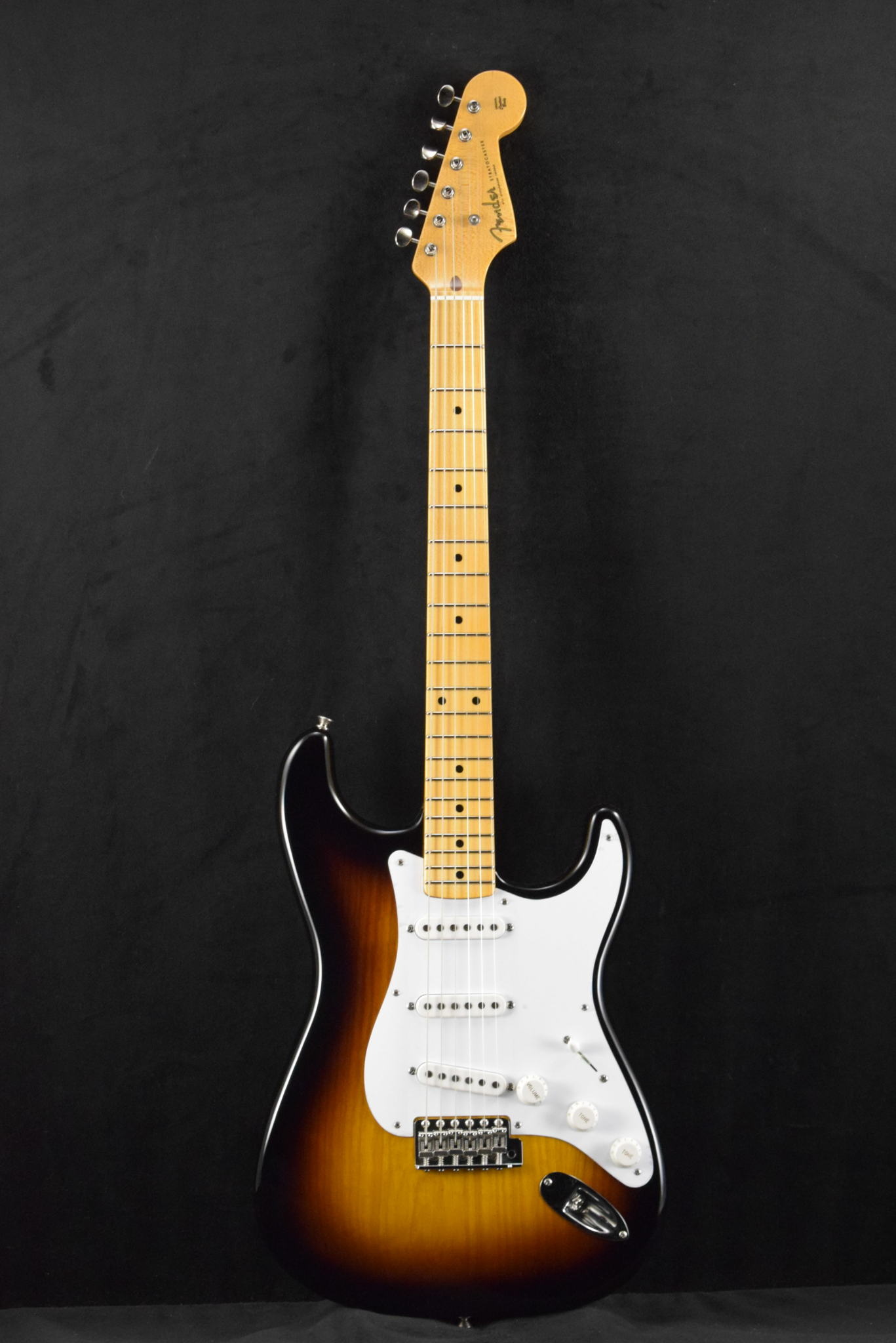 Fender Fender Limited Edition 70th Anniversary 1954 Stratocaster Time Capsule Package Wide-Fade 2-Color Sunburst