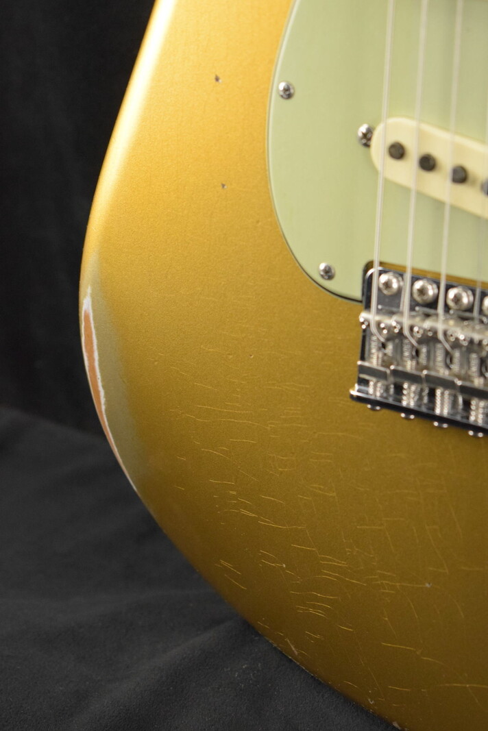 Fender Fender Custom Shop Late '62 Strat - Aged Aztec Gold Relic with Closet Classic Hardware