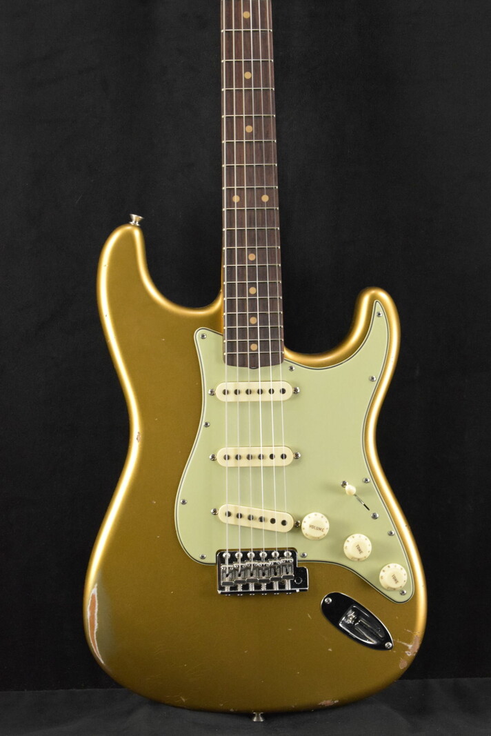 Fender Fender Custom Shop Late '62 Strat - Aged Aztec Gold Relic with Closet Classic Hardware