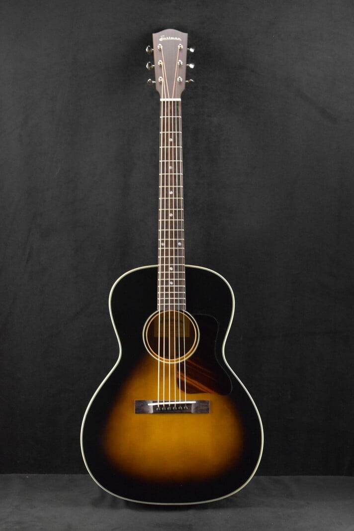 Eastman Eastman E20OOSS-TC OO-Style Concert Sloped Shoulder Thermo Cured Top Sunburst Truetone Gloss