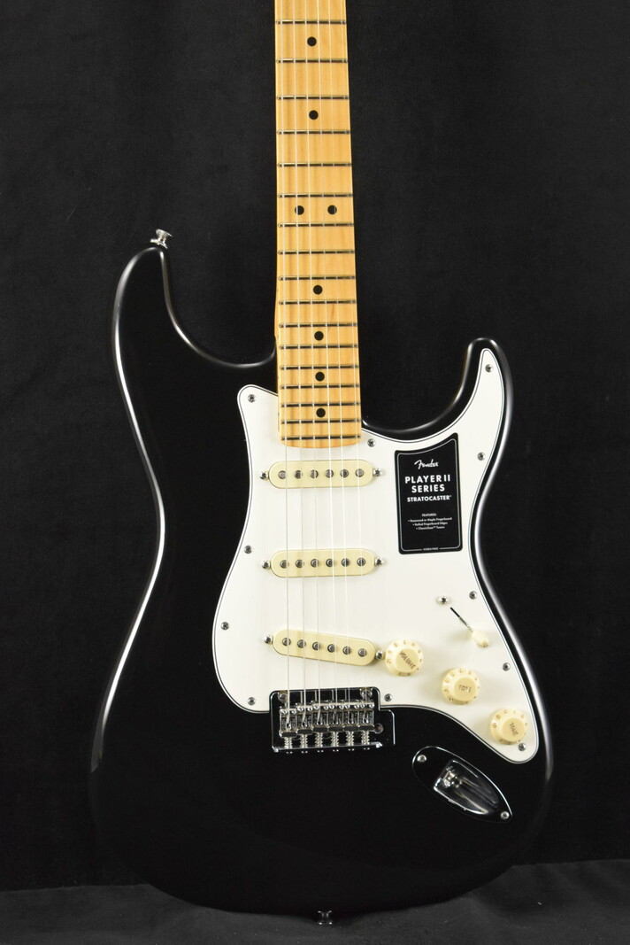 Fender Fender Player II Stratocaster Black Maple Fingerboard