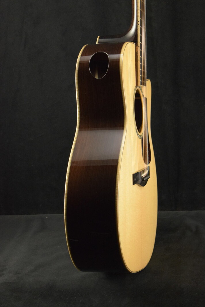 Eastman Eastman AC822CE-FF Fan Fret Acoustic Electric Grand Auditorium Natural Truetone Gloss