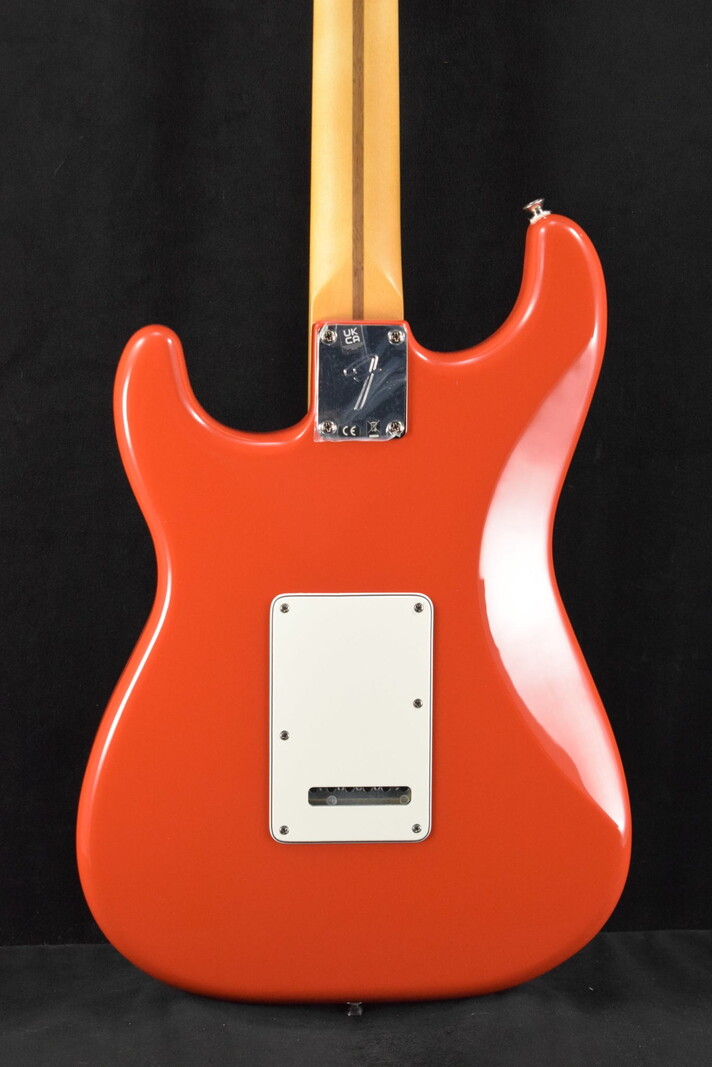 Fender Fender Player II Stratocaster HSS Coral Red Rosewood Fingerboard