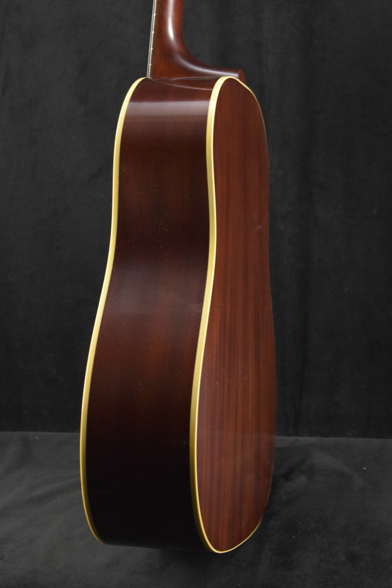 Gibson Gibson Custom Shop 1942 Banner J-45 Vintage Sunburst