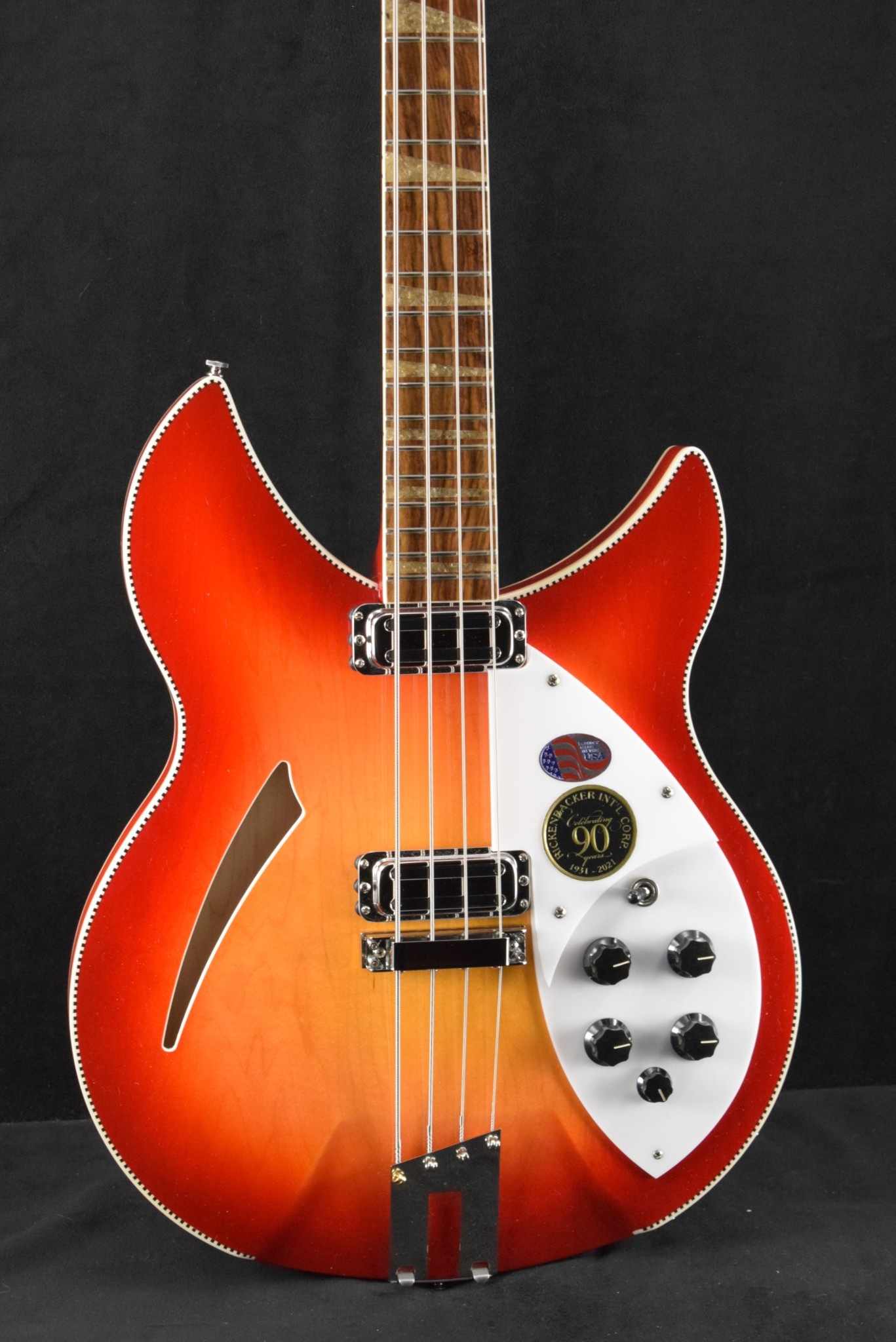 Rickenbacker 90th Anniversary 4005XC Amber FireGlo Rickenbacker 90th Anniversary 4005XC Amber FireGlo