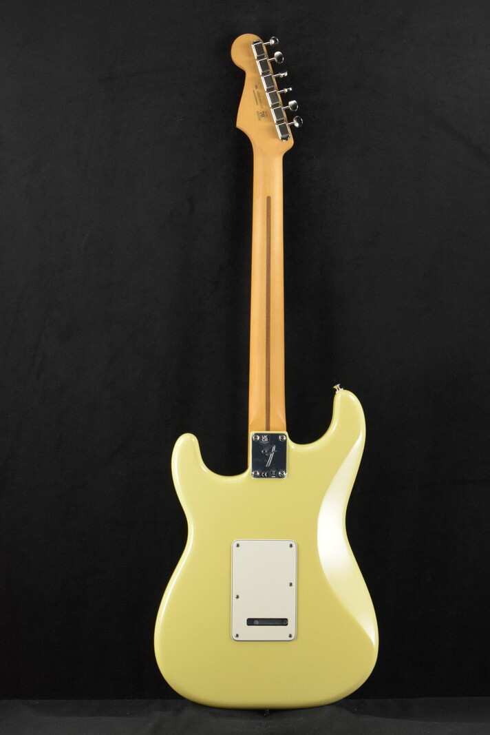 Fender Fender Player II Stratocaster HSS Hialeah Yellow Maple Fingerboard