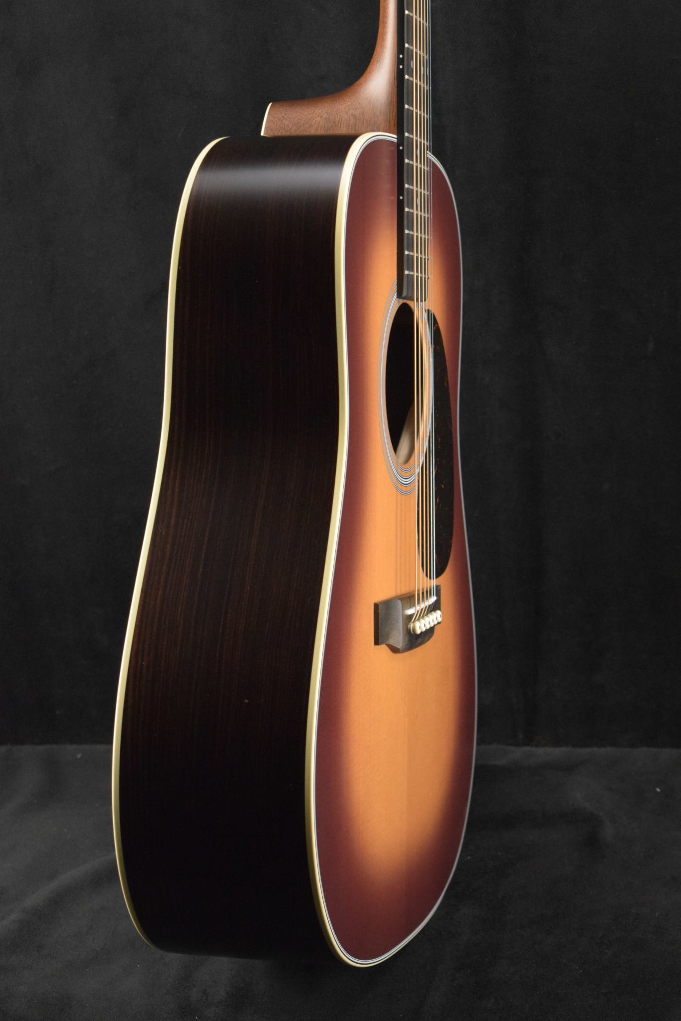 Martin Martin D-28 Satin Amberburst