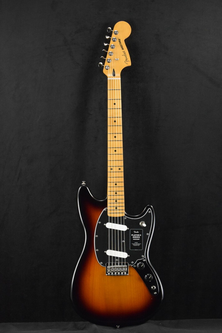 Fender Fender Player II Mustang 3-Color Sunburst Maple Fingerboard