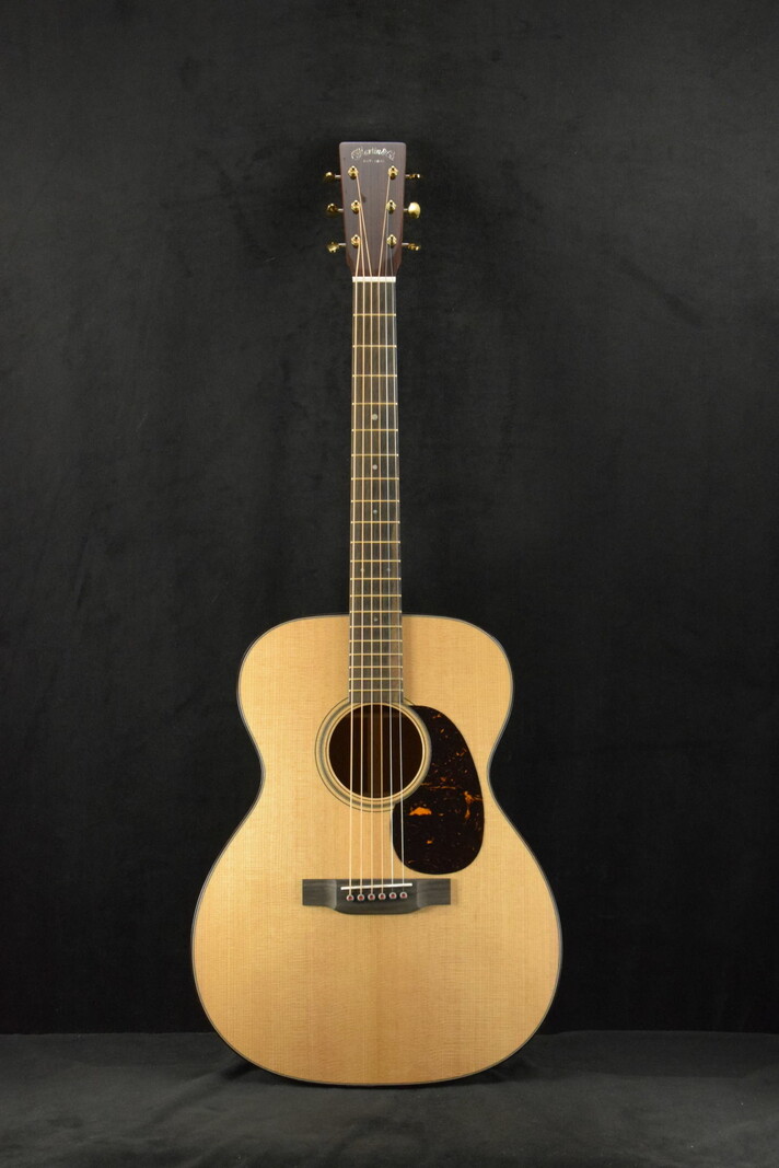 Martin Martin 000-18 Modern Deluxe Natural