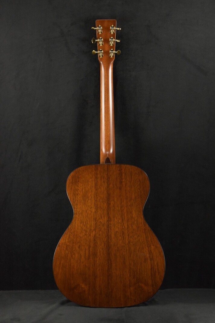 Martin Martin 000-18 Modern Deluxe Natural