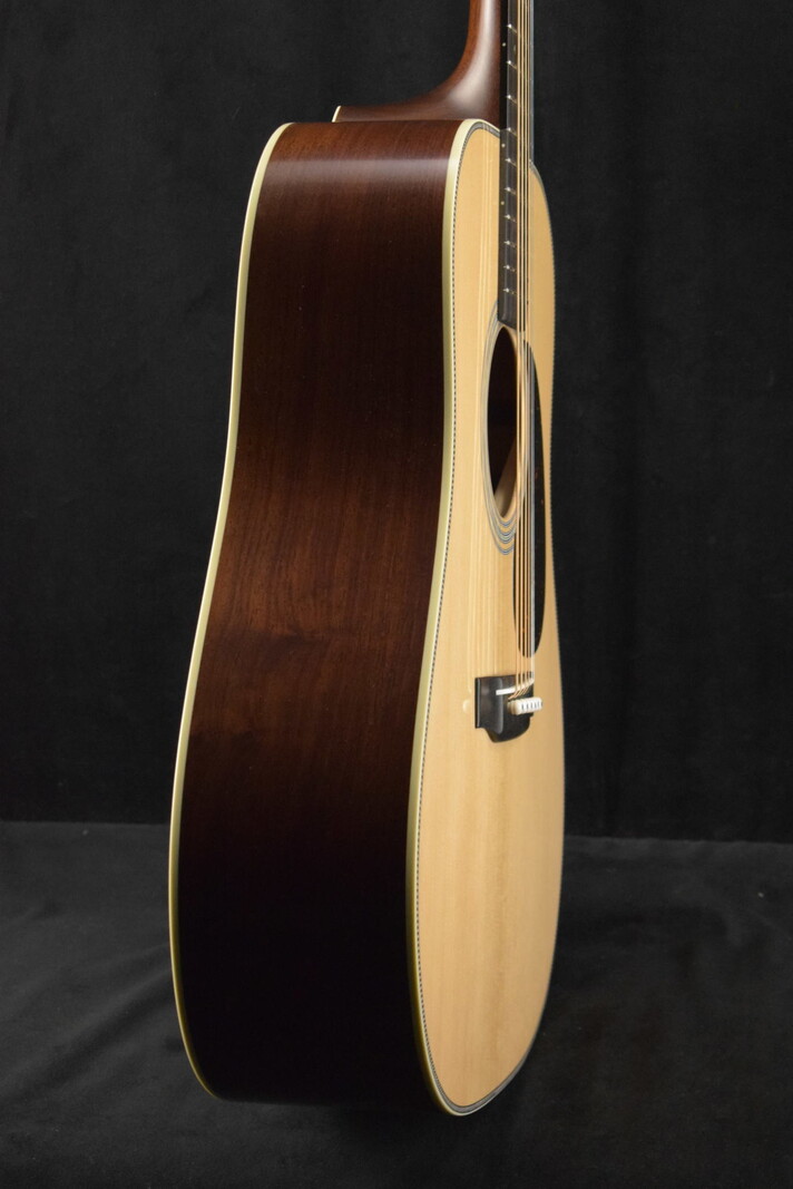 Martin Martin D-28 Authentic 1937 VTS Natural