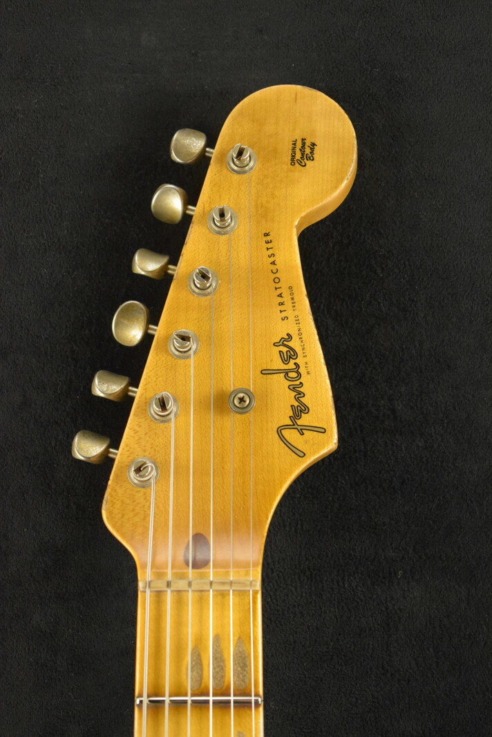 Fender Fender Limited Edition 70th Anniversary 1954 Stratocaster Heavy Relic Wide-Fade 2-Color Sunburst