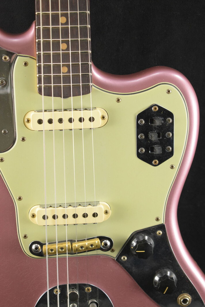 Fender Fender 1964 Jaguar Journeyman Relic Faded Aged Burgundy Mist Metallic 3A Rosewood Fingerboard