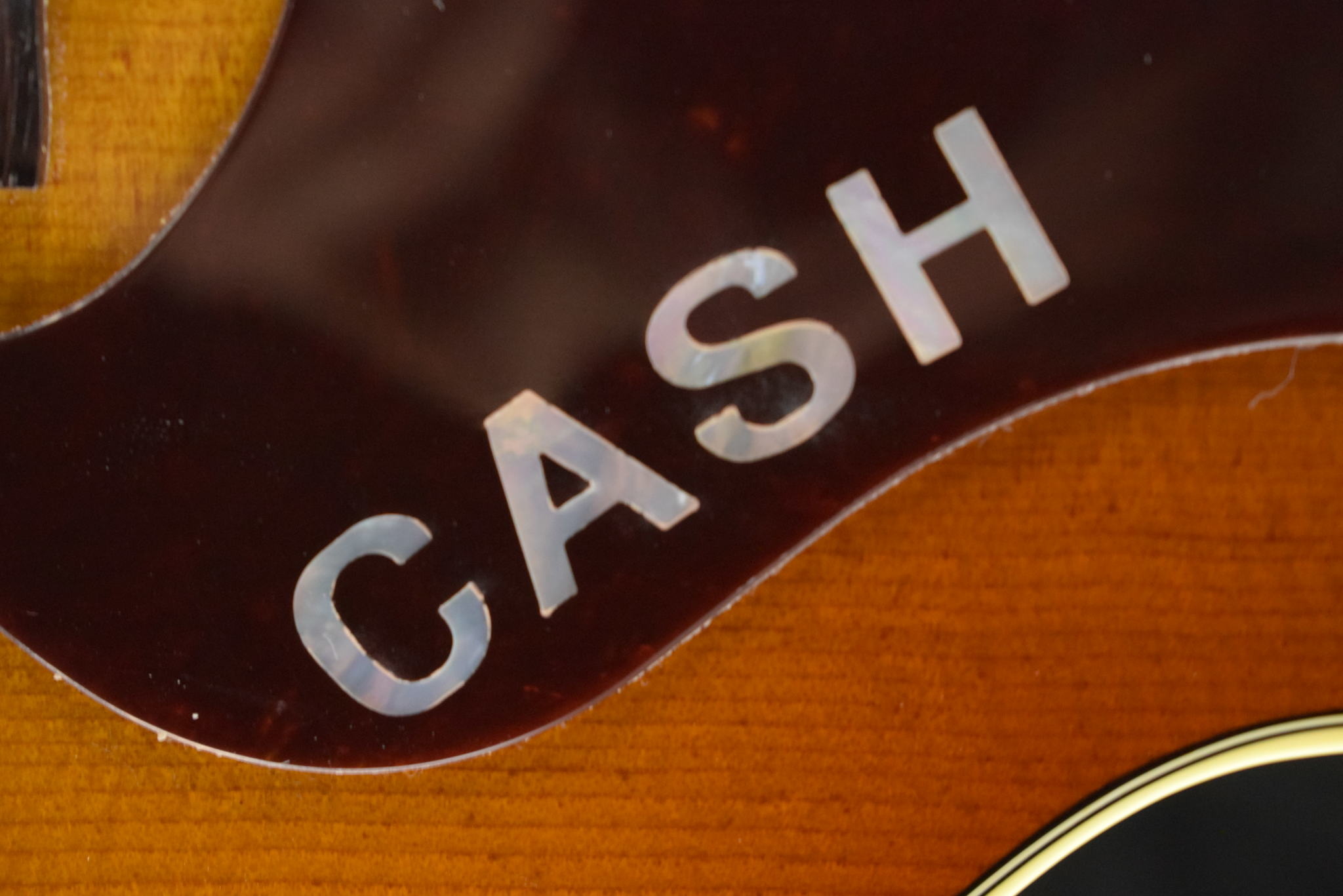 Gibson Gibson Rosanne Cash J-185 Heritage Cherry Sunburst