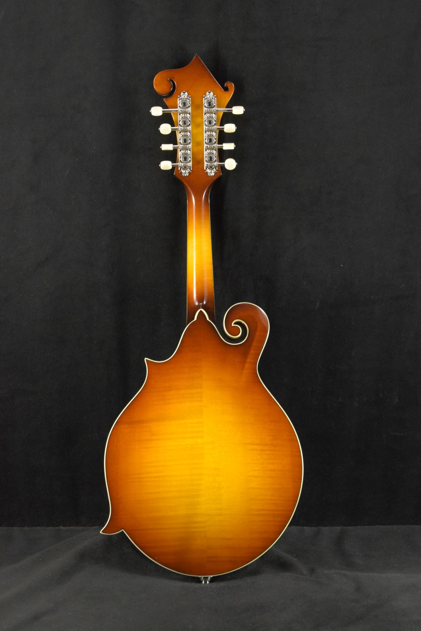 Eastman Eastman MD614-GB F-Style Oval-Hole Electric Mandolin Goldburst