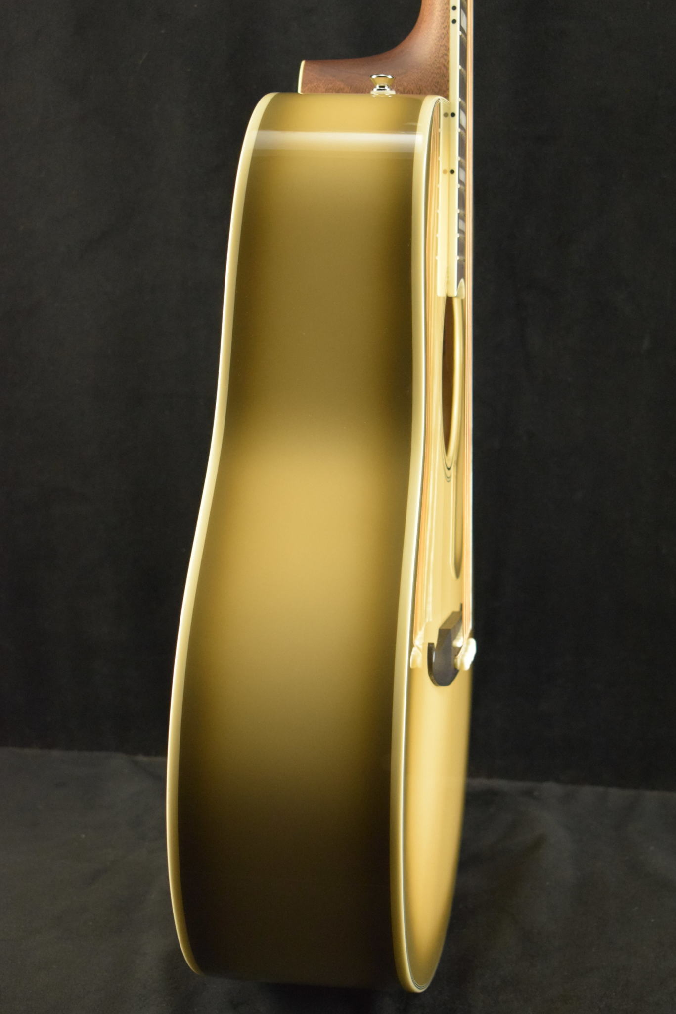 Fender Fender Limited Edition California Vintage Palomino Antigua with Case