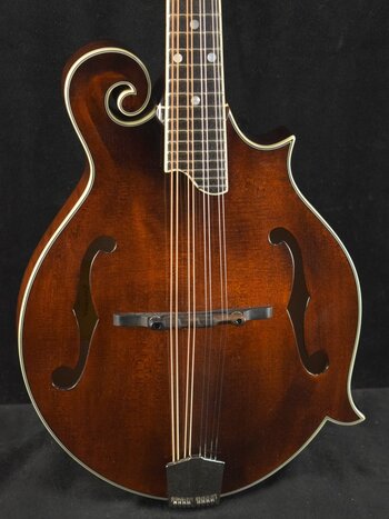 Eastman Eastman MD515 F-Style F-Hole Mandolin Classic Gloss Finish