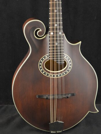 Eastman Eastman MD314 F-Style Oval-Hole Mandolin Classic Satin Finish