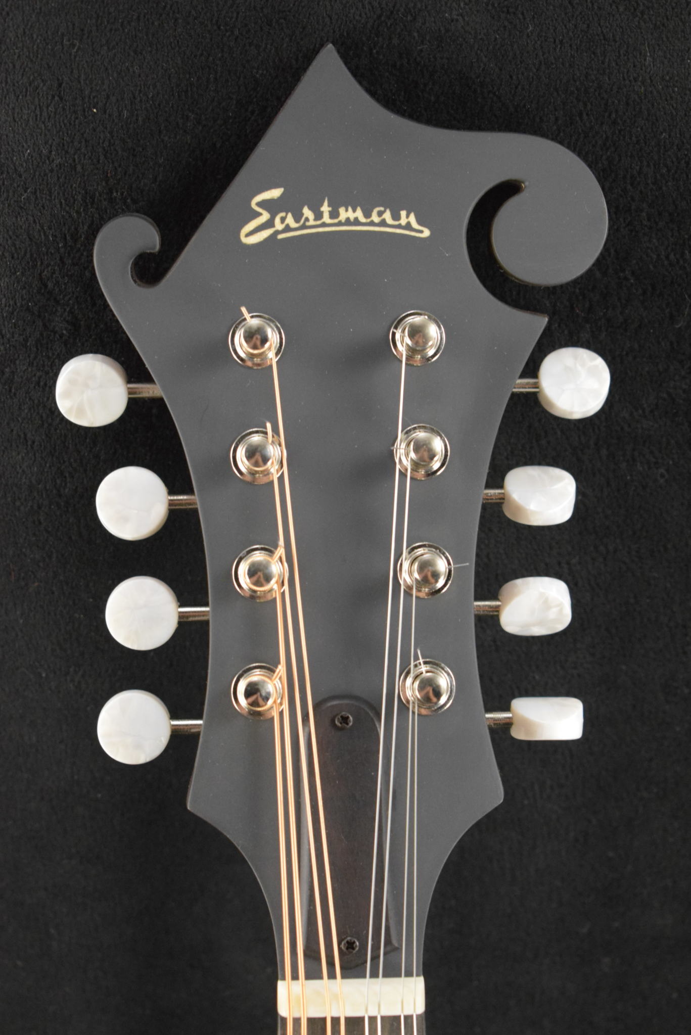 Eastman Eastman MD314 F-Style Oval-Hole Mandolin Classic Satin Finish