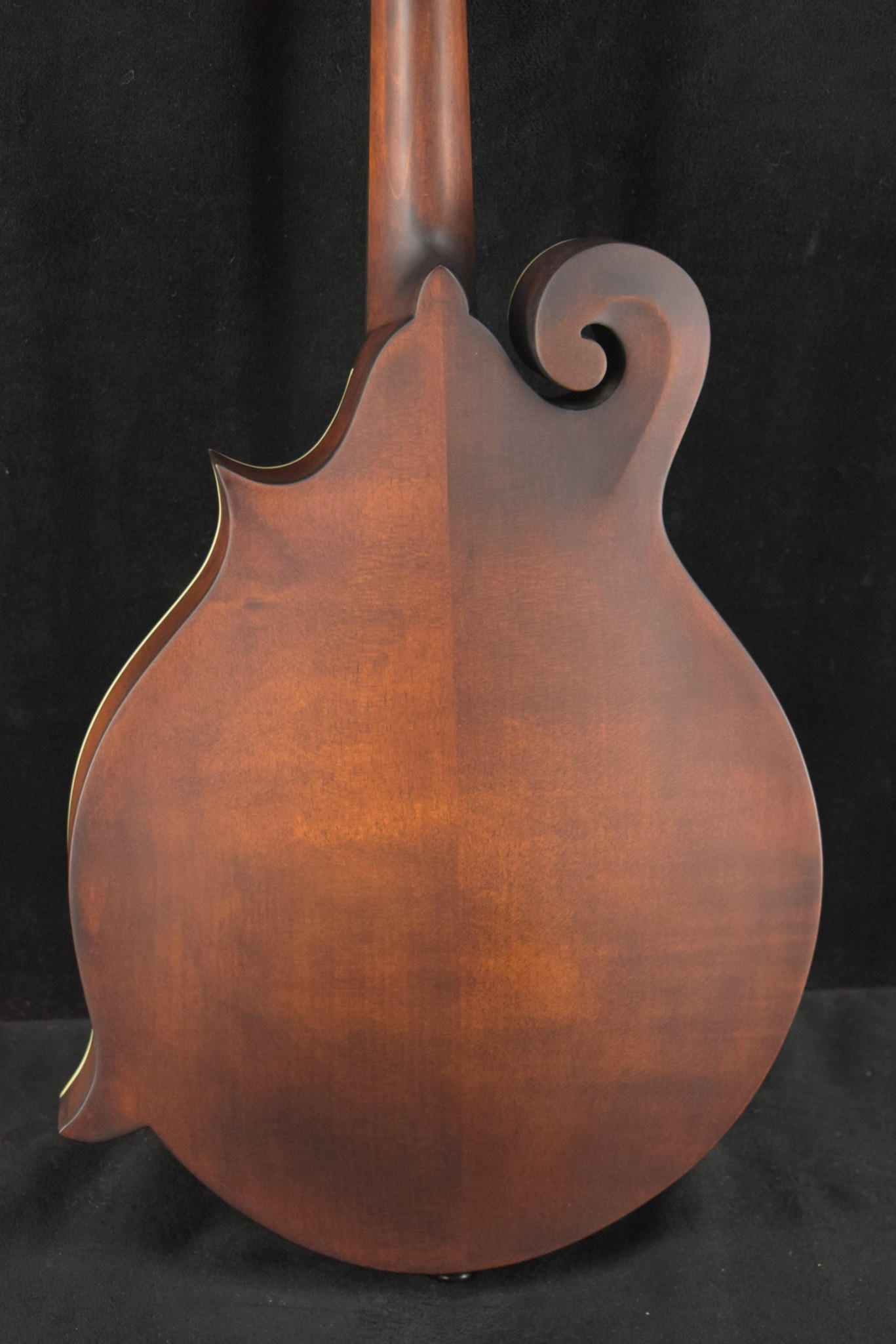 Eastman Eastman MD314 F-Style Oval-Hole Mandolin Classic Satin Finish