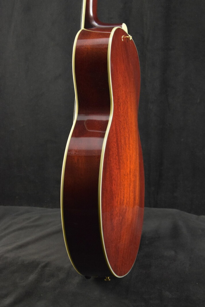 Eastman Eastman AR610-CS Solid Wood Archtop Classic Sunburst Truetone Gloss