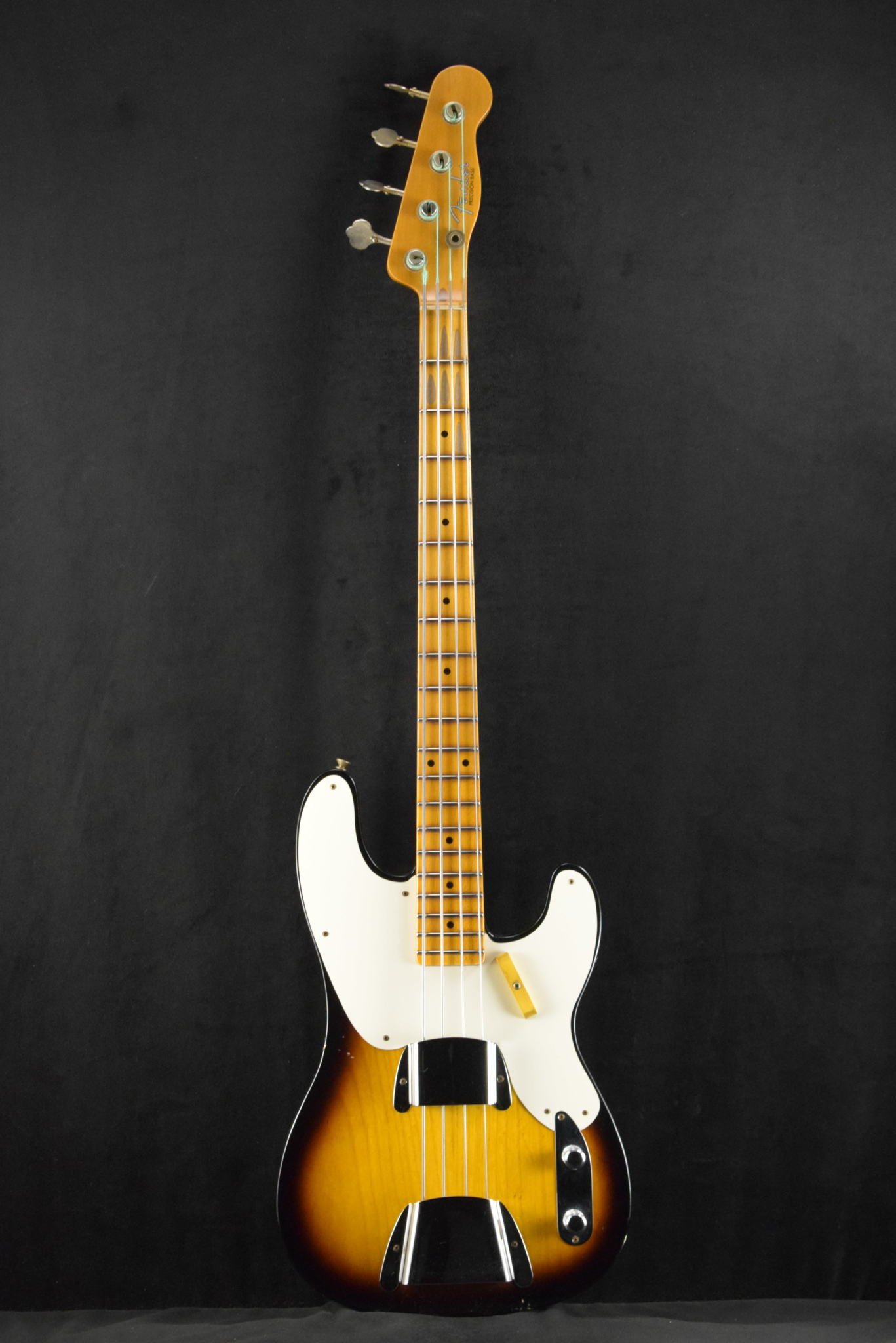 Fender Fender Custom Shop '53 Precision Bass Journeyman Relic Aged 2-Color Sunburst