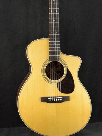 Martin Martin SC-28E Fishman Aura VT Blend