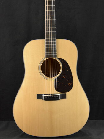 Martin Martin Custom Shop D-18 Authentic 1937 VTS