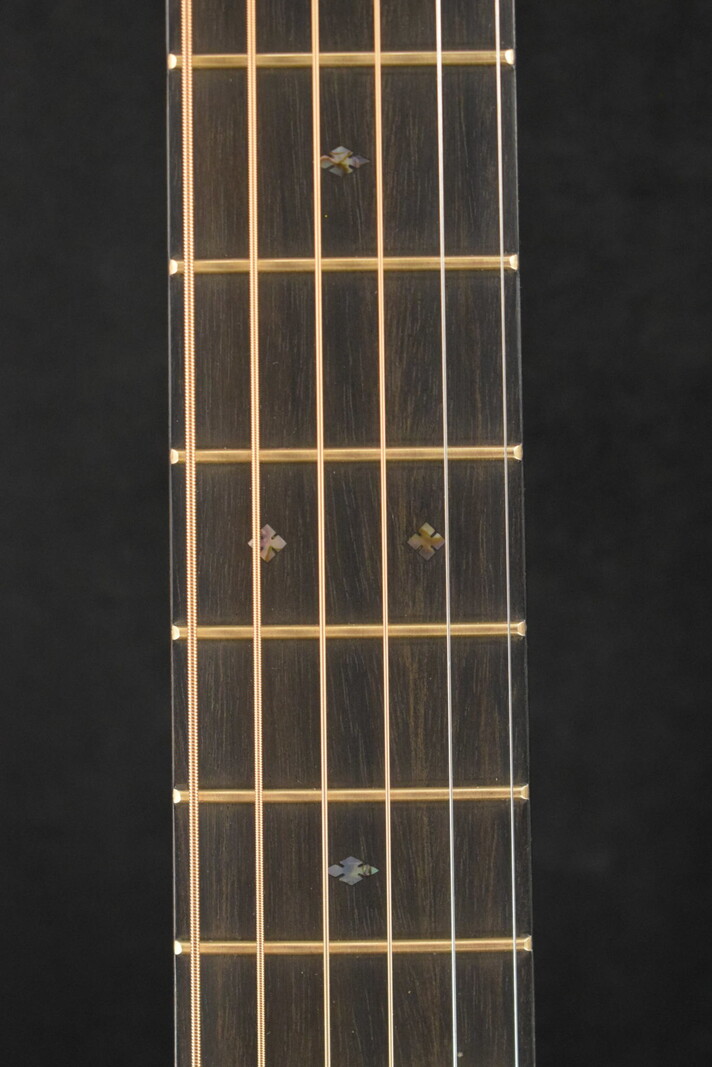 Martin Martin 00-28 Modern Deluxe