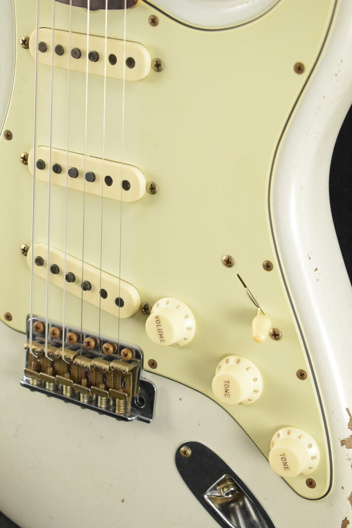 Fender Limited Edition 1964 L-Series Stratocaster Heavy Fender Limited Edition 1964 L-Series Stratocaster Heavy