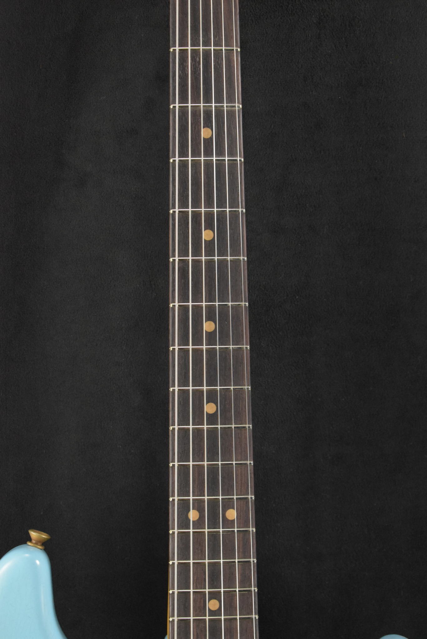 Fender Fender Limited Edition 1964 L-Series Stratocaster Heavy Relic Aged Daphne Blue 3A Rosewood Fingerboard