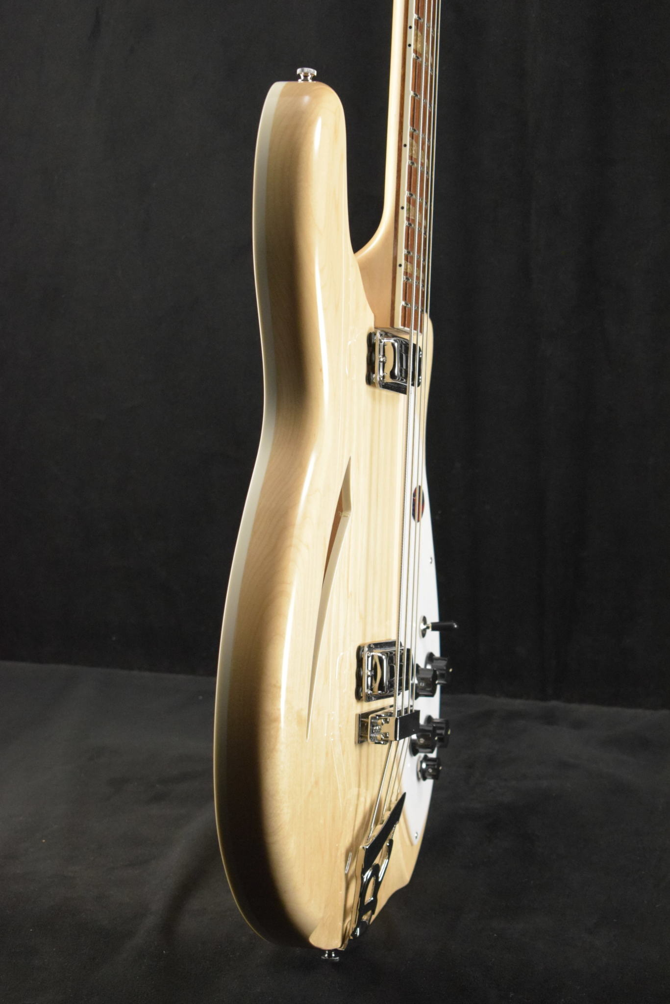 Rickenbacker Rickenbacker 4005V Vintage Reissue Semi-Hollow Bass Guitar Mapleglo