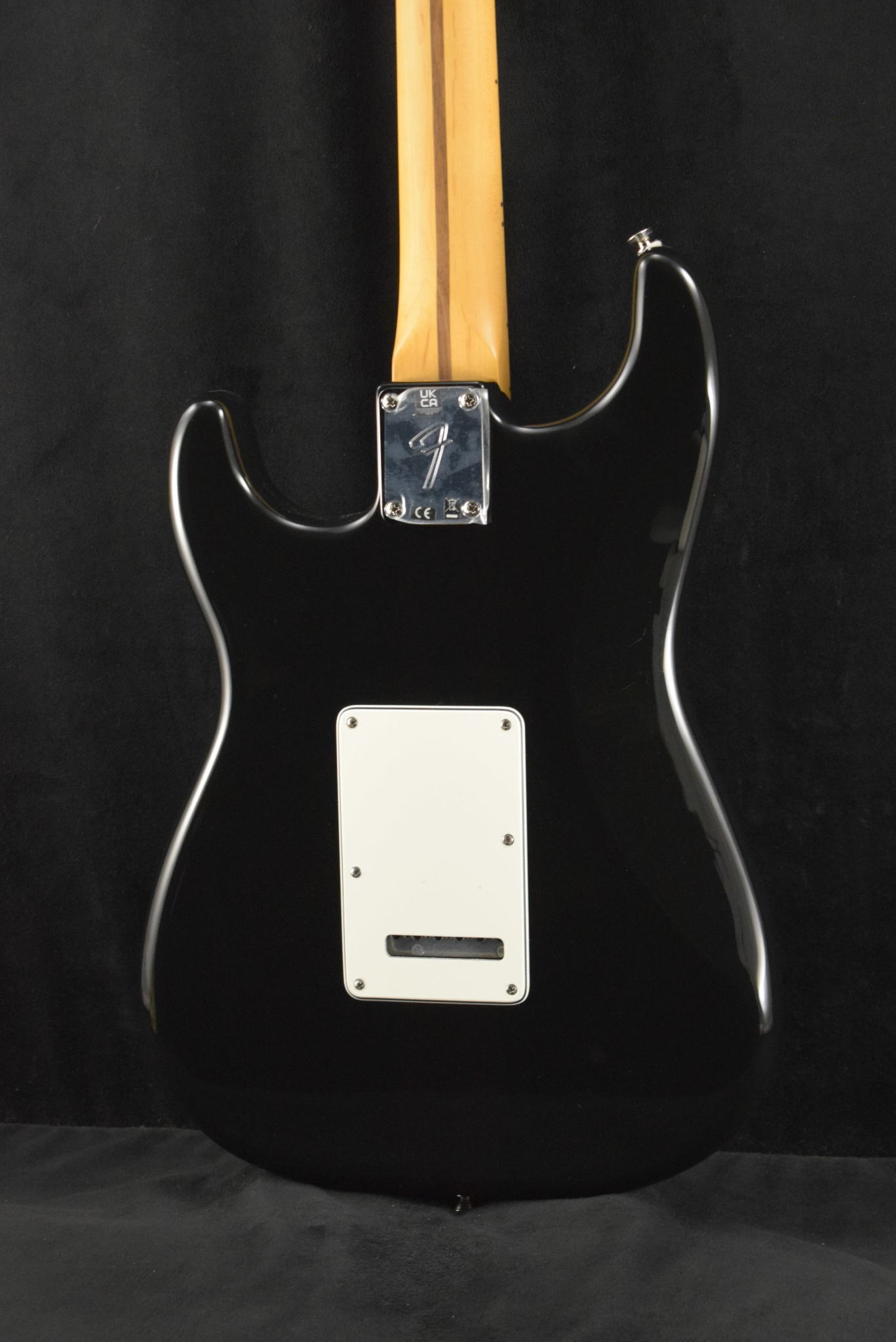 Fender Fender Player II Stratocaster HSS Black Maple Fingerboard