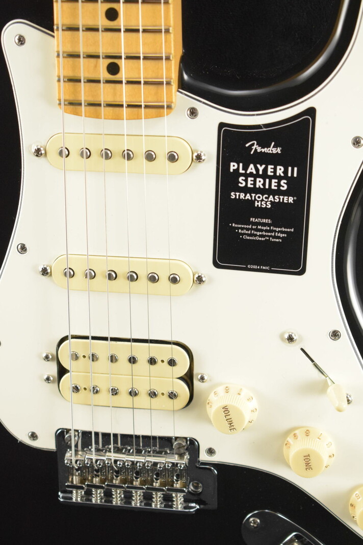 Fender Player II Stratocaster HSS Black Maple Fingerboard Fender Player II Stratocaster HSS Black Maple Fingerboard
