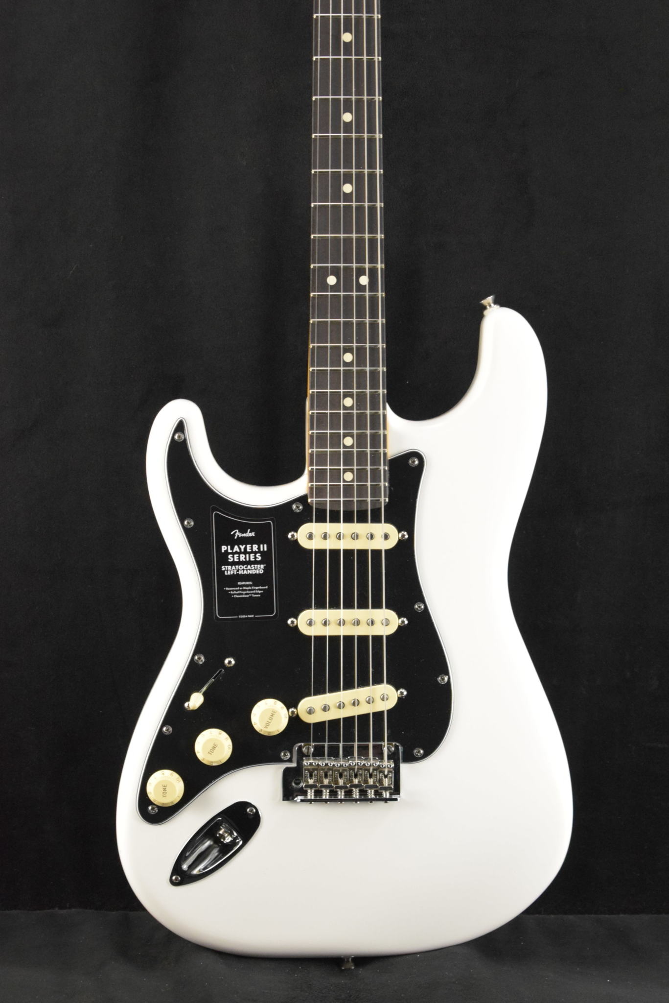 Fender Player II Stratocaster Left-Hand Polar White Rosewood Fender Player II Stratocaster Left-Hand Polar White Rosewood