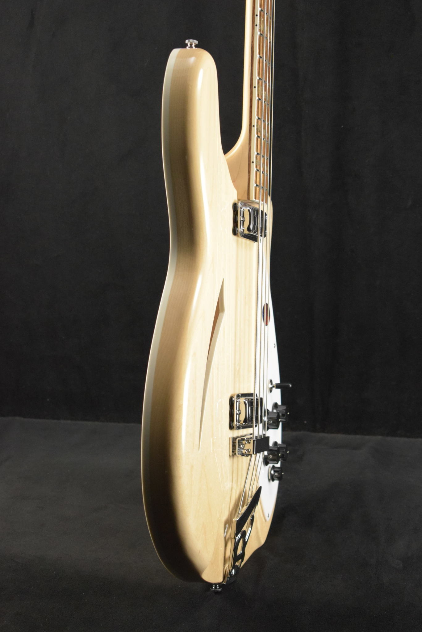 Rickenbacker Rickenbacker 4005V Vintage Reissue Semi-Hollow Bass Guitar Mapleglo