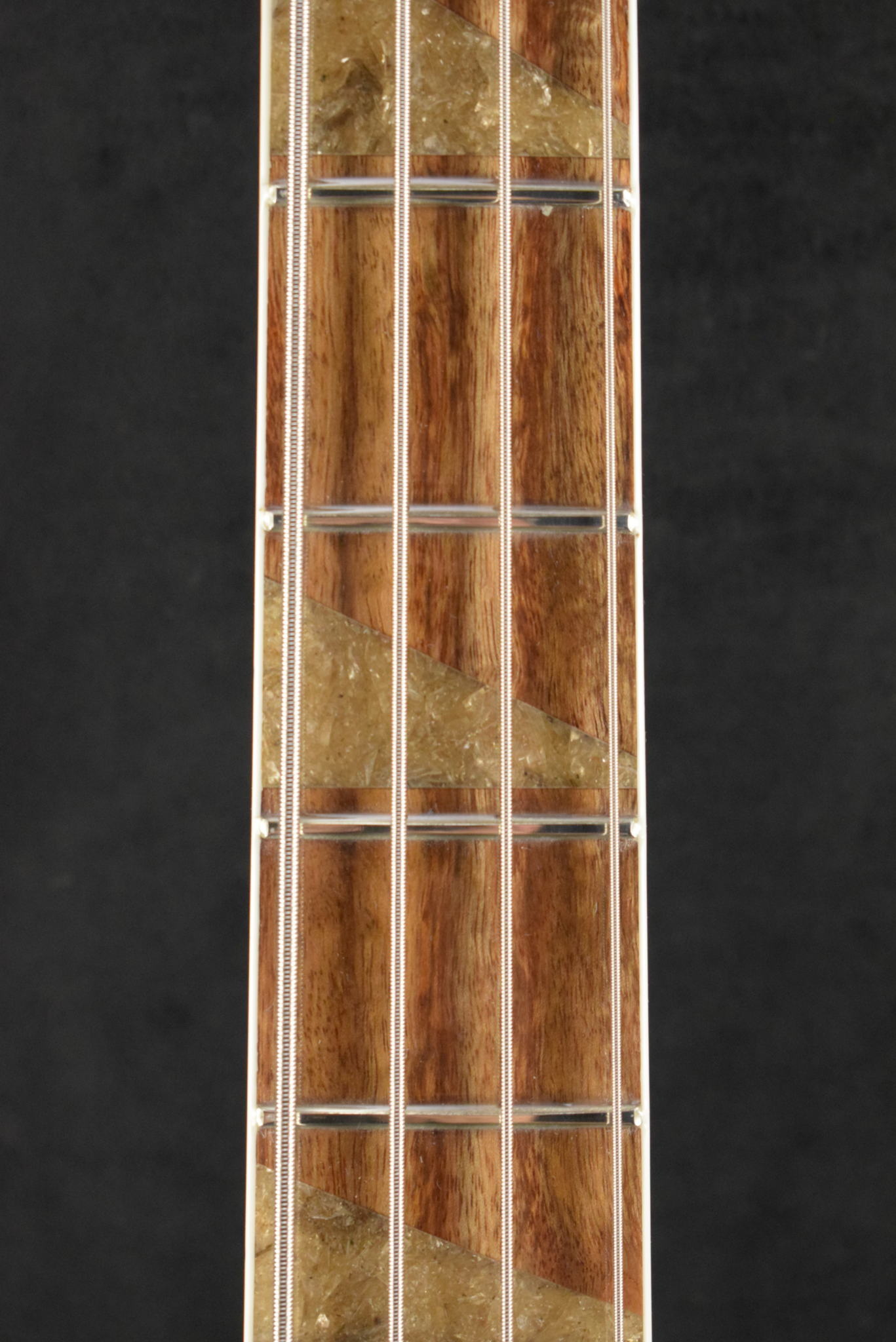 Rickenbacker Rickenbacker 4005V Vintage Reissue Semi-Hollow Bass Guitar Mapleglo