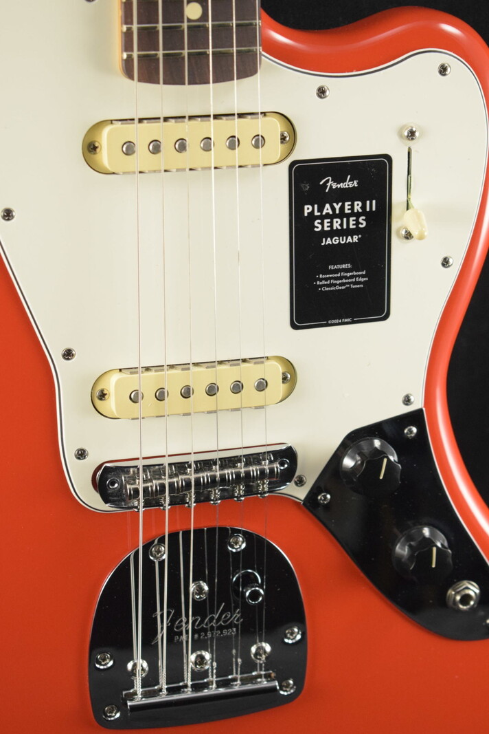 Fender Fender Player II Jaguar Coral Red Rosewood Fingerboard