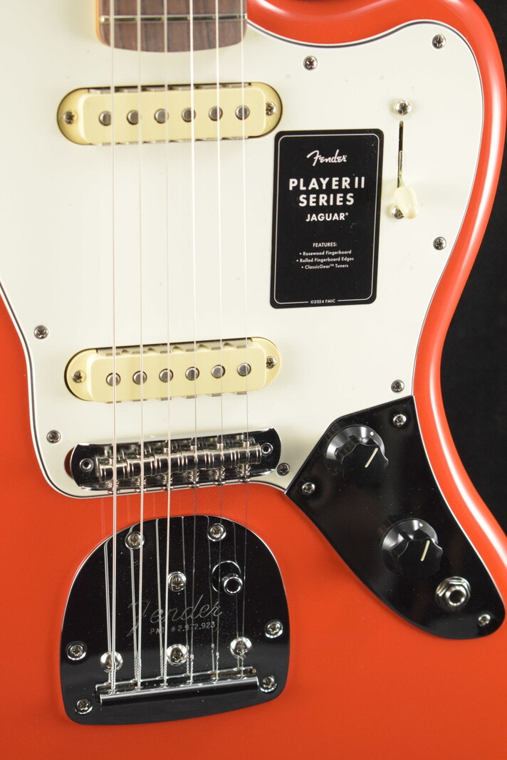 Fender Fender Player II Jaguar Coral Red Rosewood Fingerboard