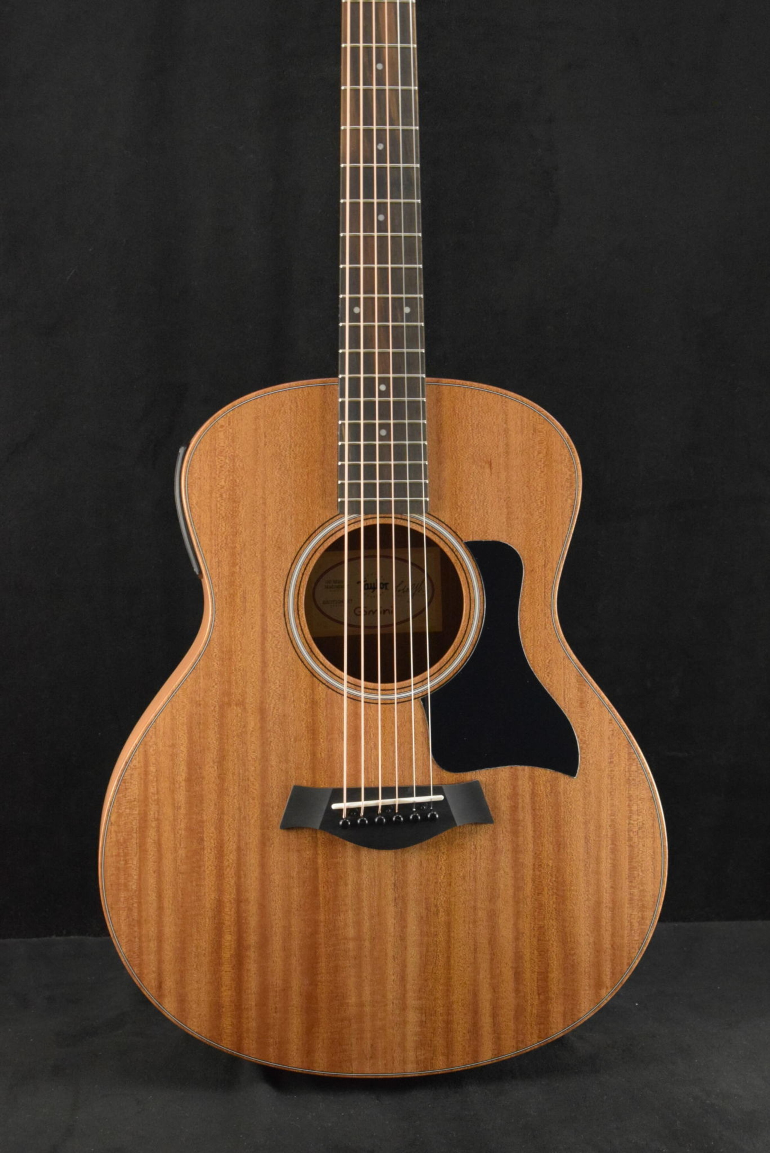Taylor GS Minie Mahogany Fuller's Guitar