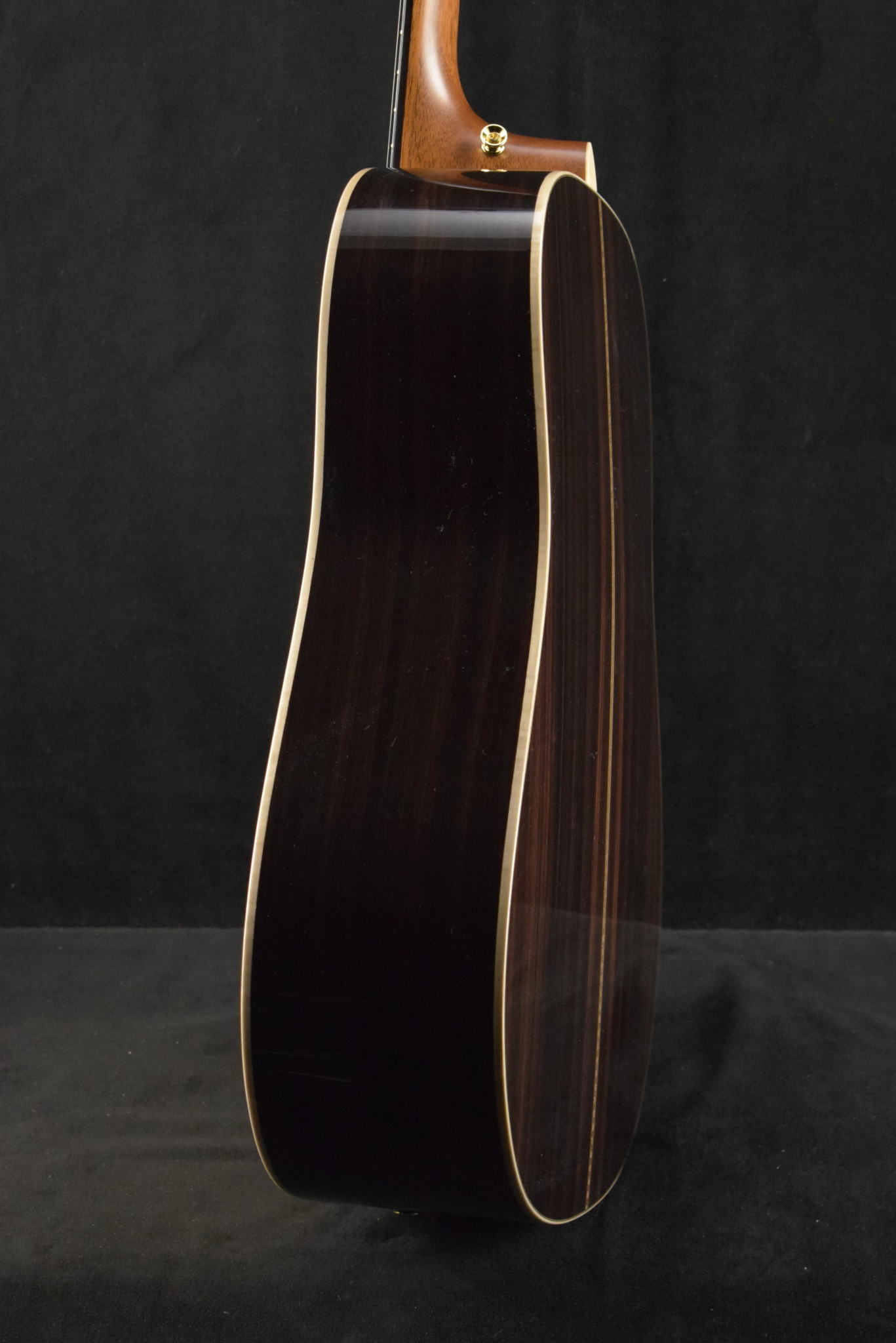 Martin Martin D-28E Modern Deluxe Fishman Aura VT Blend Acoustic-Electric Natural