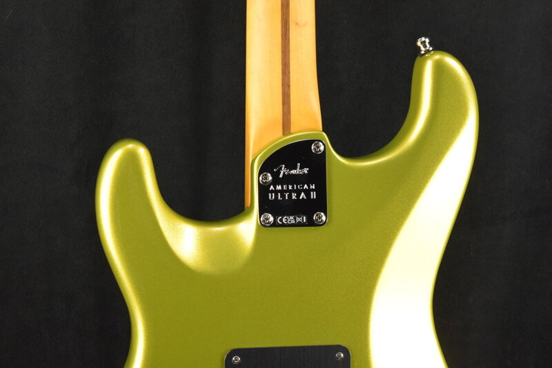 Fender Fender American Ultra II Stratocaster HSS Solar Flare Maple Fingerboard